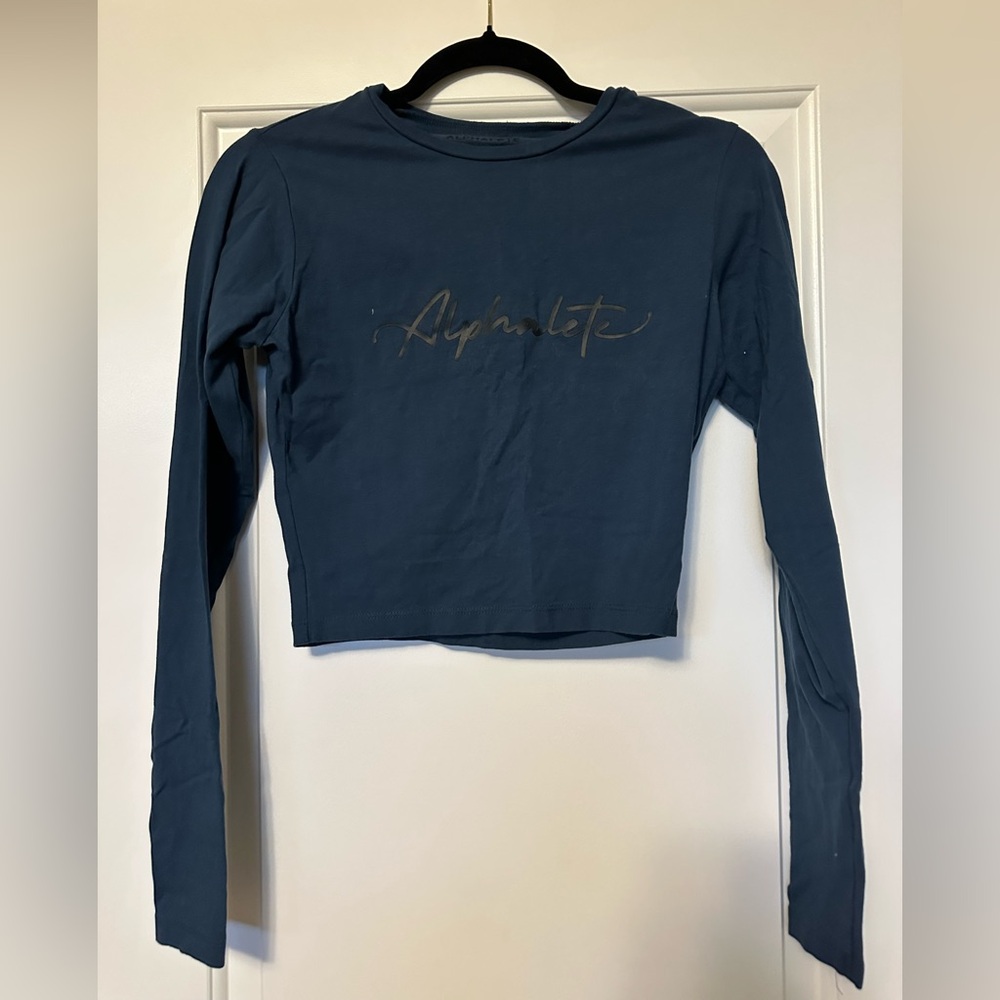 Alphalete Long Sleeve Crop Top